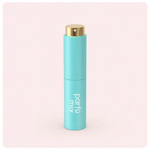 Creation of Cassis Nuit Travel Spray - Turquoise